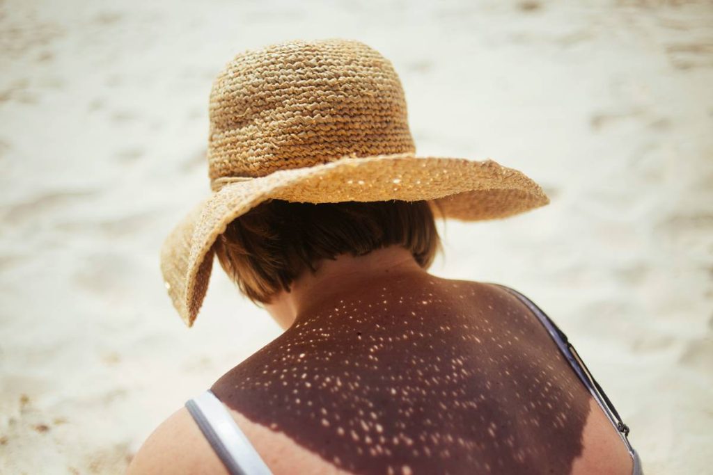 How to Maintain Bald Scalp: The No-B.S. Guide to a Healthy, Smooth, Sun-Proof Dome