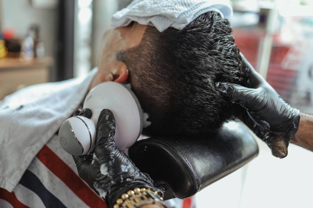 Shaving Grooming Bald Head How To: The Ultimate Guide for a Smooth, Healthy Scalp